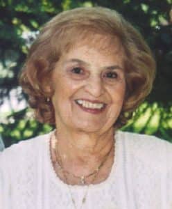 Pauline Oliveira 248x300